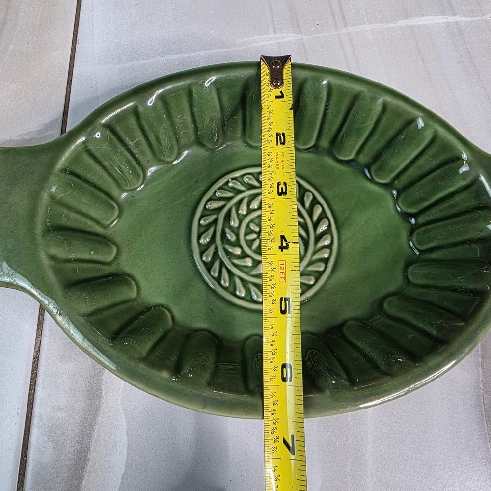 Savinio Designs Green Stoneware Oval Baking Medallion Casserole Pan 10.5in S4 - Picture 3 of 16